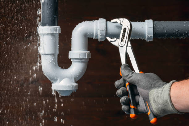 Professional Pipe Repair technician working in Winchester, MO